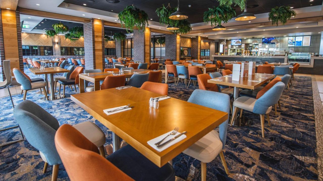 Holiday Inn Sydney St Marys By Ihg Esterno foto