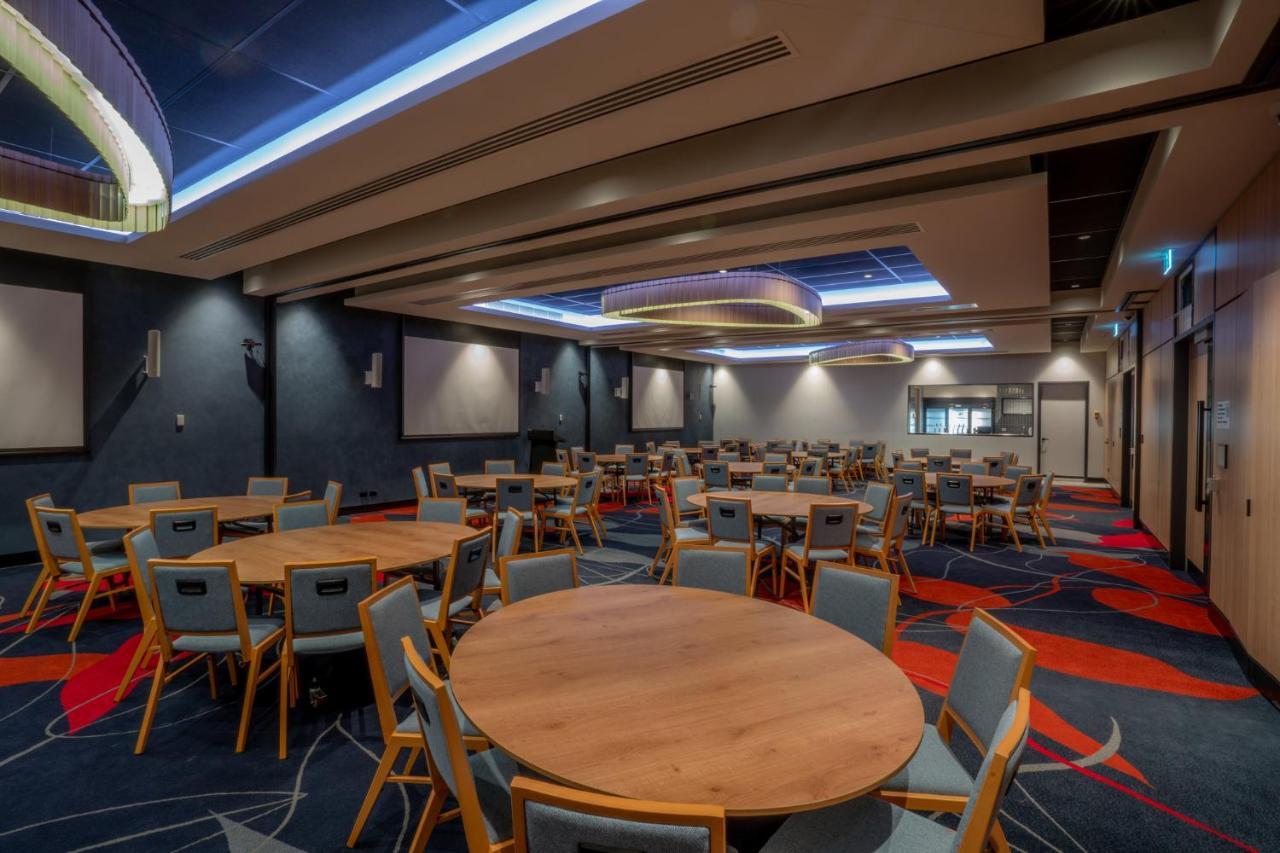 Holiday Inn Sydney St Marys By Ihg Esterno foto