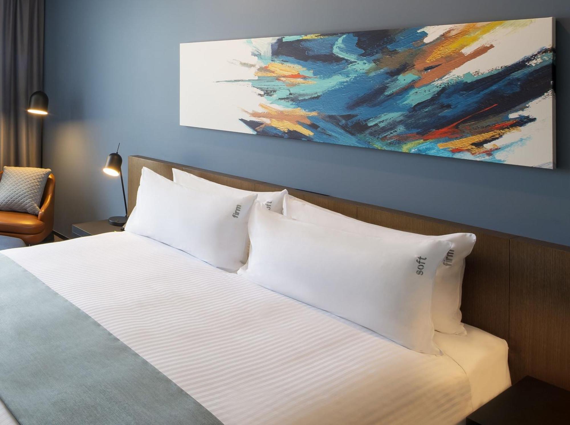 Holiday Inn Sydney St Marys By Ihg Esterno foto